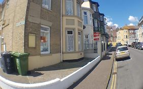 2 Berth First Floor Flat Glen Villa 4